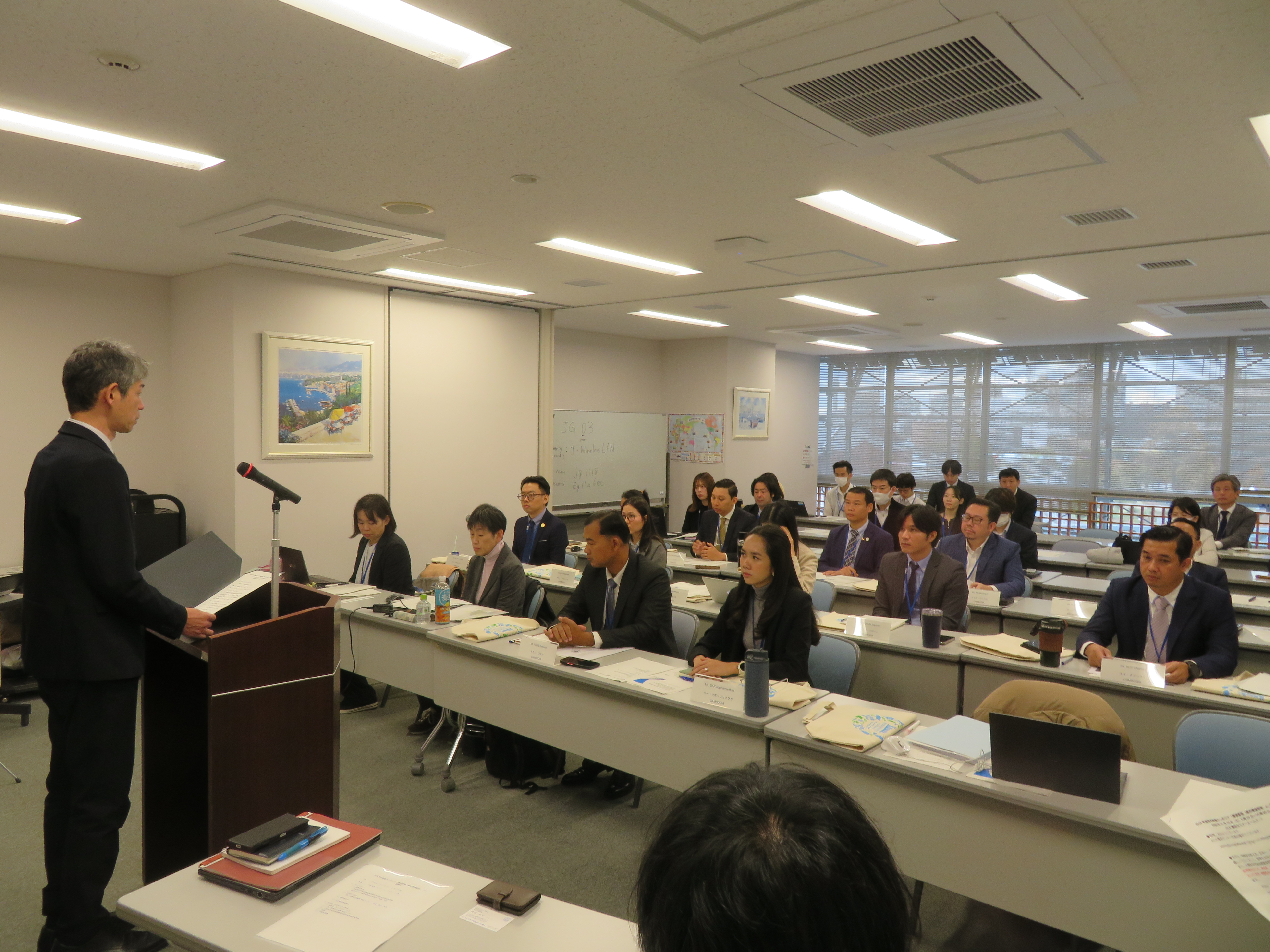 11��18���̊J�u���̗l�q